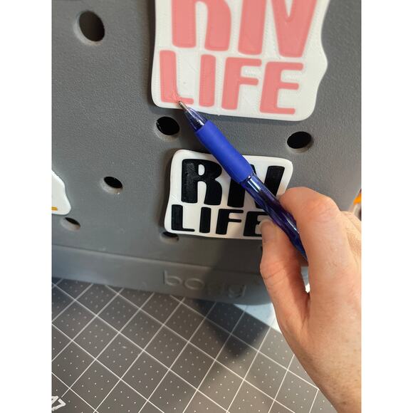 Lot of 5 Slightly Imperfect RN Nurse Themed Bogg Bag Charms - Picture 4 of 6